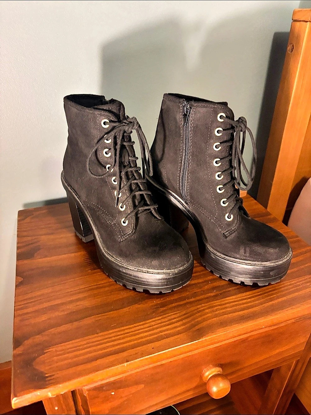 Soda Black Combat Platform Boots Size 7.5
